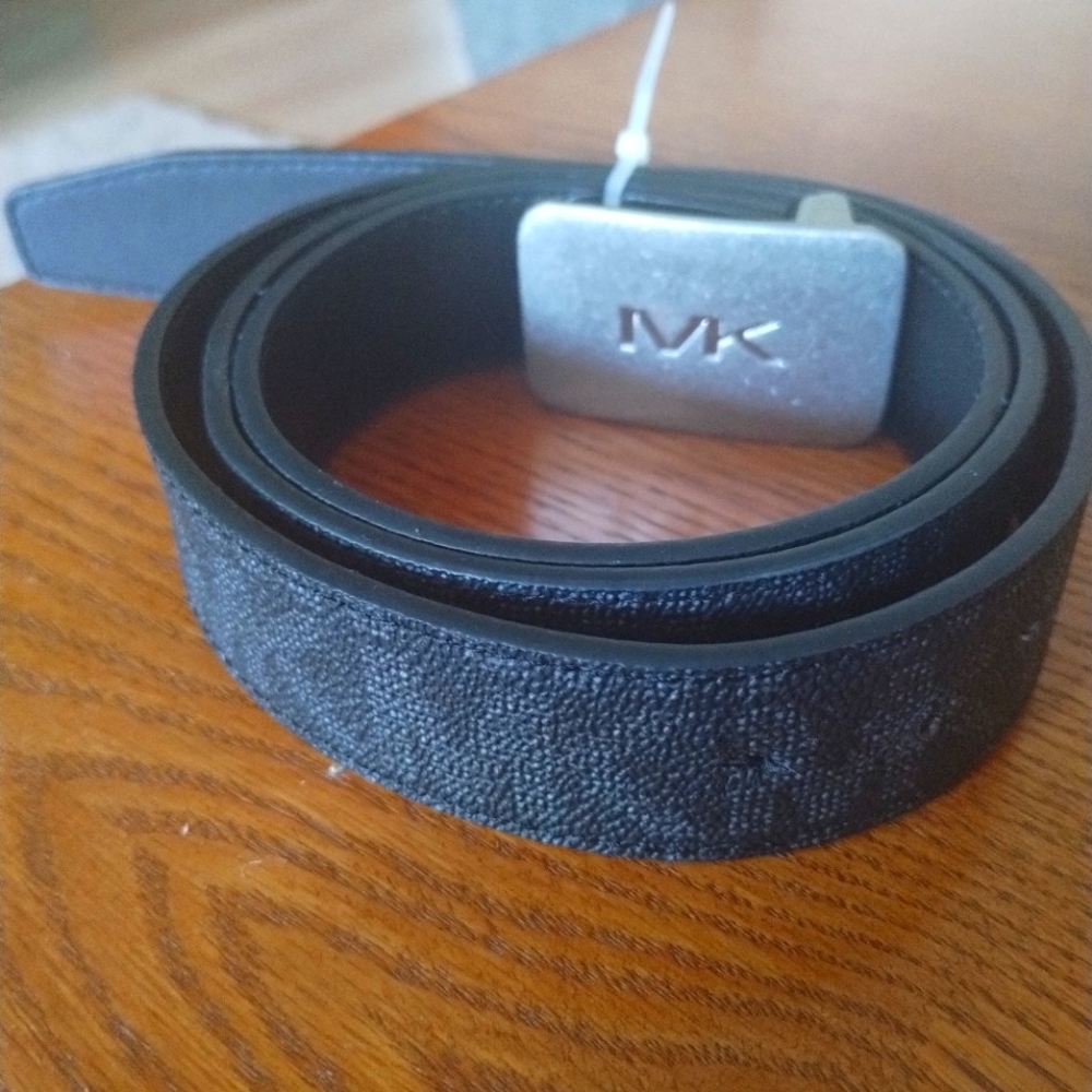 Michael Kors belt
